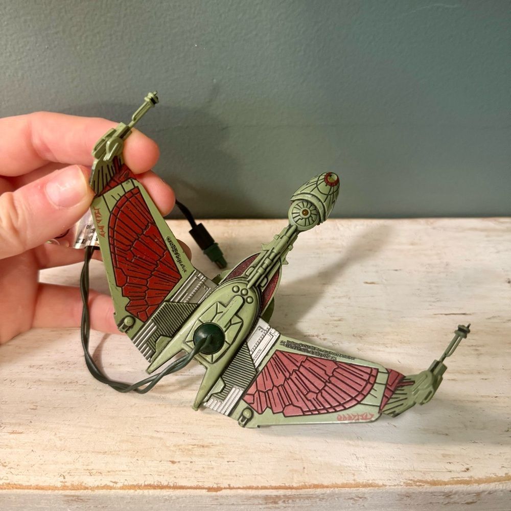1994 Hallmark Star Trek TNG Klingon Bird Prey Magic Christmas Keepsake Ornament - Picture 4 of 7